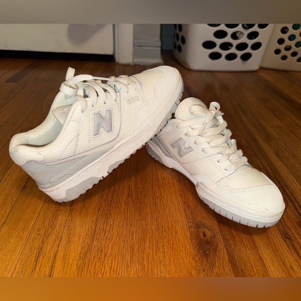 New Balance 550 Women’s 7